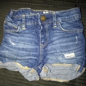 Gap jean shorts size 4